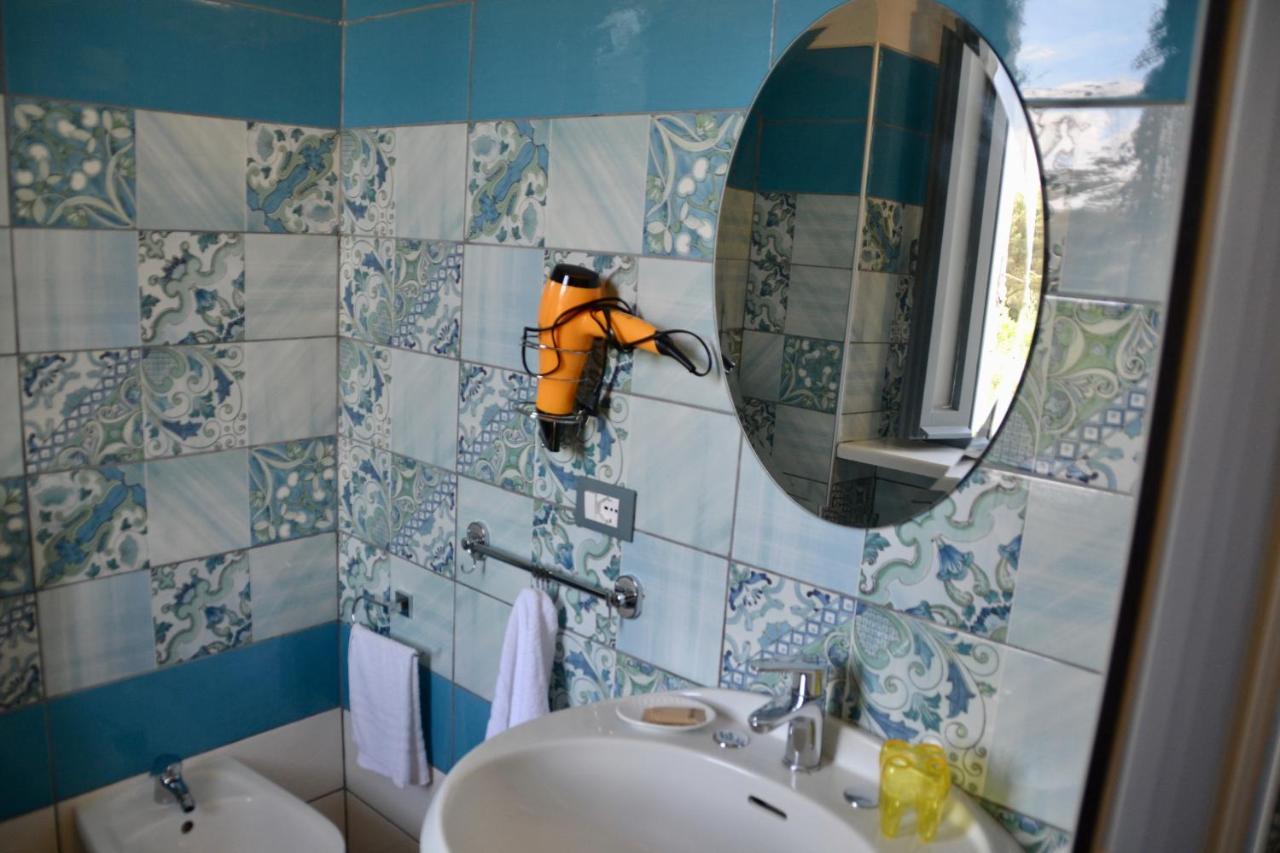 Sperlonga Paradise Suites Bagian luar foto
